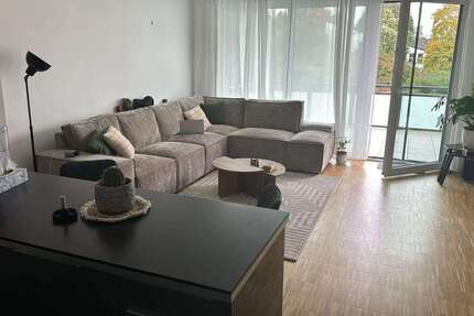 Wohnung Hanau Großauheim - 2 Zimmer, 61 m&sup2;, 975&euro; | Angebot:26979982