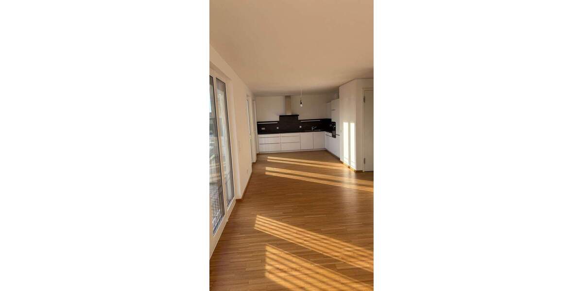 Zimmer Offenbach am Main Hafen - 3 Zimmer, 106 m&sup2;, 1.935&euro; | Angebot:25690790