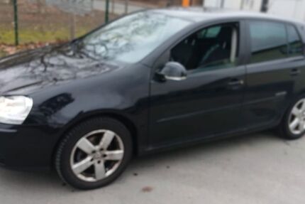 VW Golf 190.000 km 2.450 &euro; Frankfurt 60316