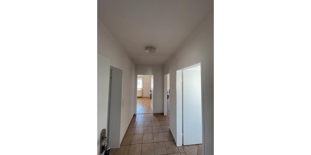 Etagenwohnung Nidderau - 3 Zimmer, 96 m&sup2;, 1.500&euro; | Angebot:26289185