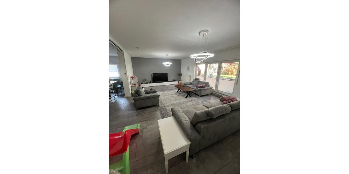 Reihenhaus Mömbris - 5 Zimmer, 175 m&sup2;, 420.000&euro; | Angebot:23808954