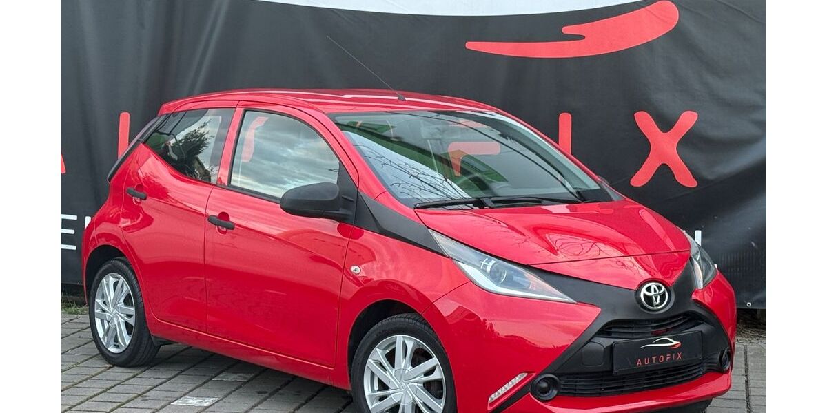 Toyota Aygo (X) 34.000 km 7.600 &euro; Mühlheim am main 63165