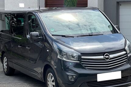 Opel Vivaro 248.000 km 9.900 &euro; Friedrichsdorf 61381