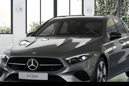 Mercedes-Benz A 200 9.900 km 38.890 &euro; Frankfurt 60488