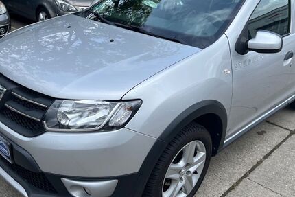 Dacia Sandero 47.000 km 8.190 &euro; Dreieich 63303
