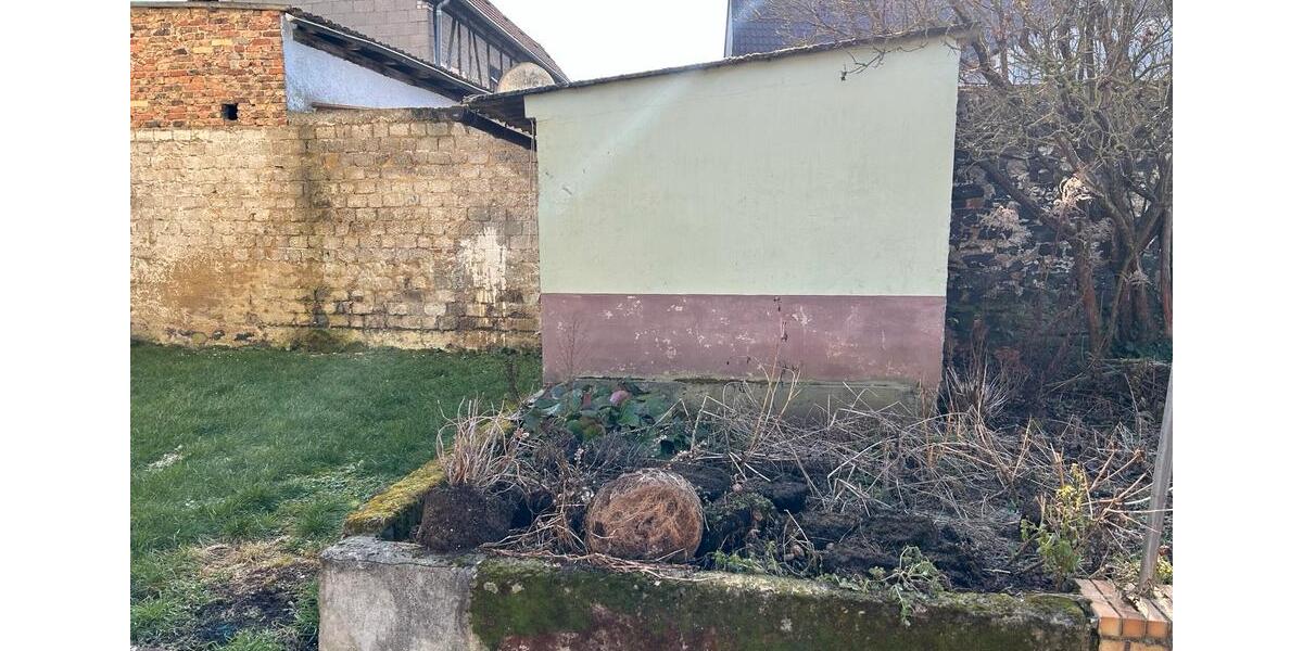 Einfamilienhaus Florstadt - 8 Zimmer, 280 m&sup2;, 2.000&euro; | Angebot:19188722