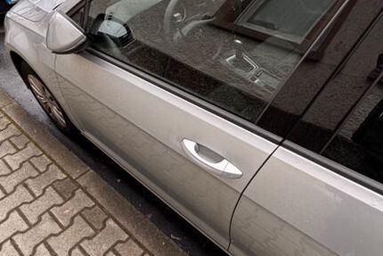 VW Golf 78.000 km 14.000 &euro; Frankfurt am Main 60388