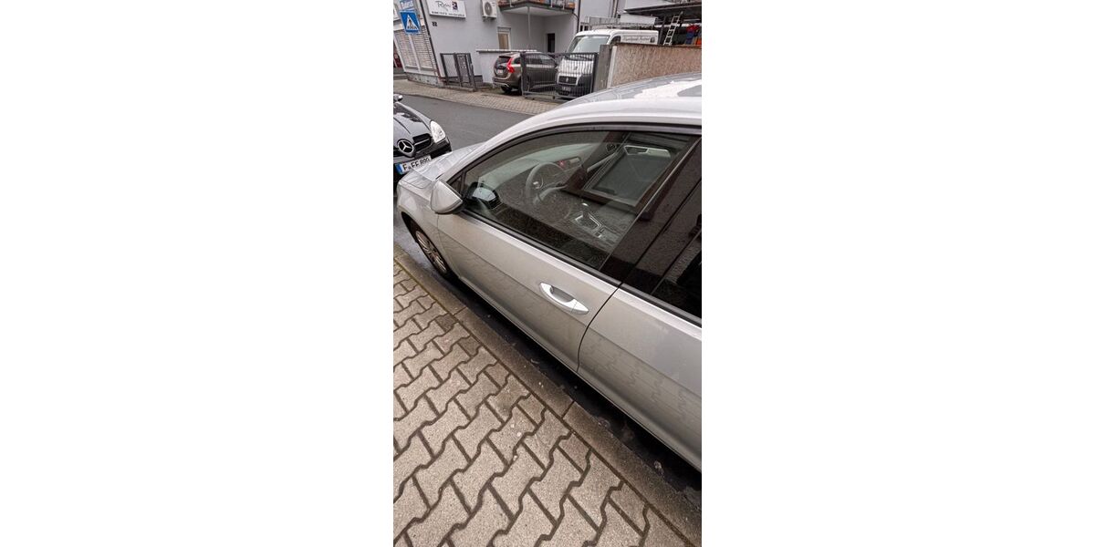 VW Golf 78.000 km 14.000 &euro; Frankfurt am Main 60388