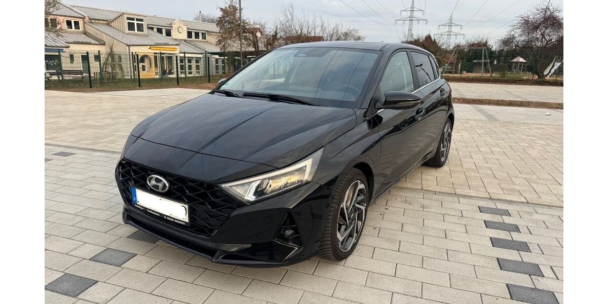Hyundai i20 73.856 km 13.599 &euro; stockstadt 63811