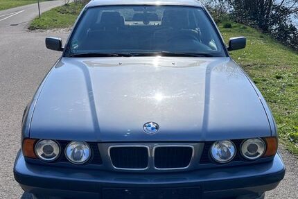 BMW 520 141.000 km 6.900 &euro; Aschaffenburg 63739