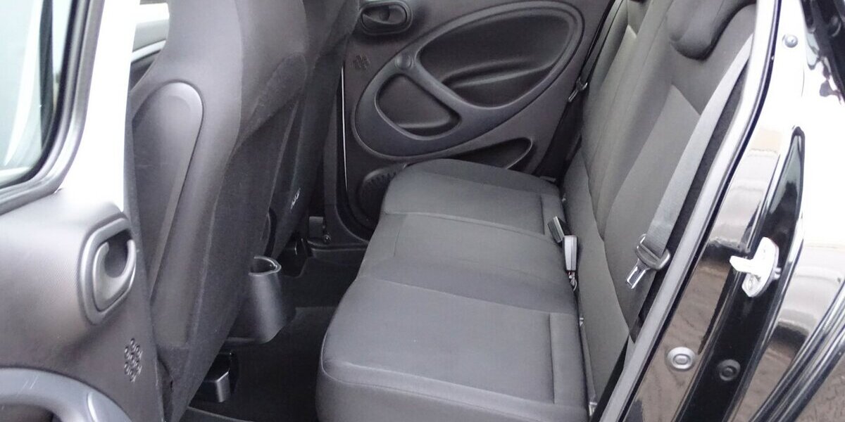 Smart ForFour electric drive EQ Klima, Tempomat, Sitzhei 80.600 km 6.890 &euro; Rodgau 63110