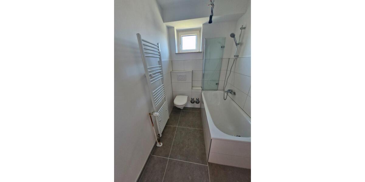 Etagenwohnung Bad Nauheim - 3 Zimmer, 91 m&sup2;, 995&euro; | Angebot:26169163