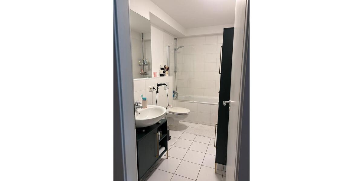 Etagenwohnung Frankfurt am Main Mitte-Nord - 2.5 Zimmer, 60 m&sup2;, 1.234&euro; | Angebot:26024523