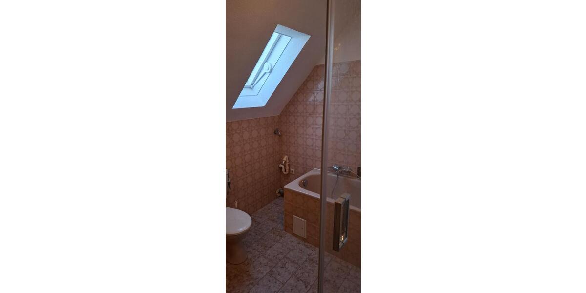 Etagenwohnung Frankfurt am Main Gutleutviertel - 3.5 Zimmer, 100 m&sup2;, 1.600&euro; | Angebot:24833658