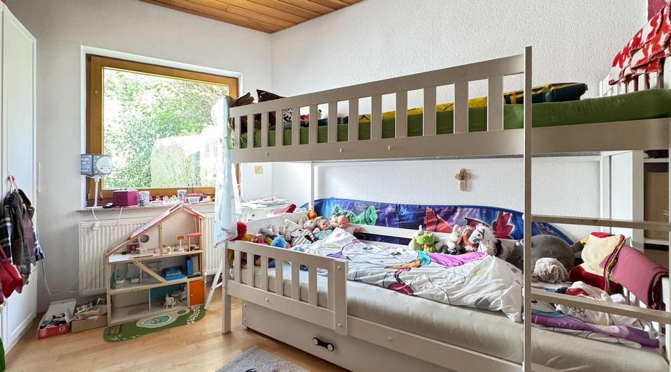 Einfamilienhaus Bad Soden am Taunus - 6 Zimmer, 178 m&sup2;, 3.200&euro; | Angebot:25750508