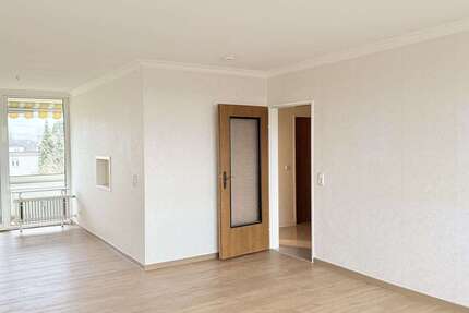 Wohnung Rodenbach - 3 Zimmer, 76 m&sup2;, 690&euro; | Angebot:25512637