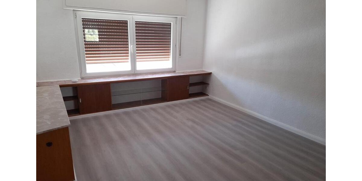Einfamilienhaus Obertshausen - 2.5 Zimmer, 69 m&sup2;, 750&euro; | Angebot:26519148