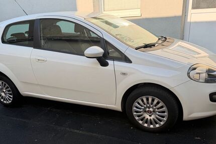 Fiat Grande Punto 80.214 km 2.999 &euro; Frankfurt 60598