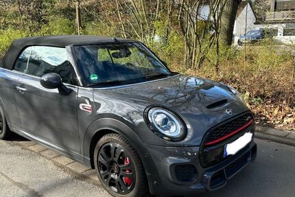 Mini John Cooper Works Cabrio 100.486 km 21.490 &euro; Dreieich 63303
