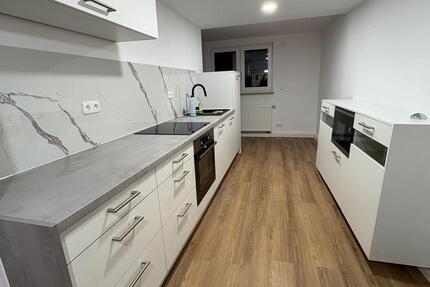 Wohnung Steinbach (Taunus) - 3 Zimmer, 120 m&sup2;, 1.550&euro; | Angebot:25986506