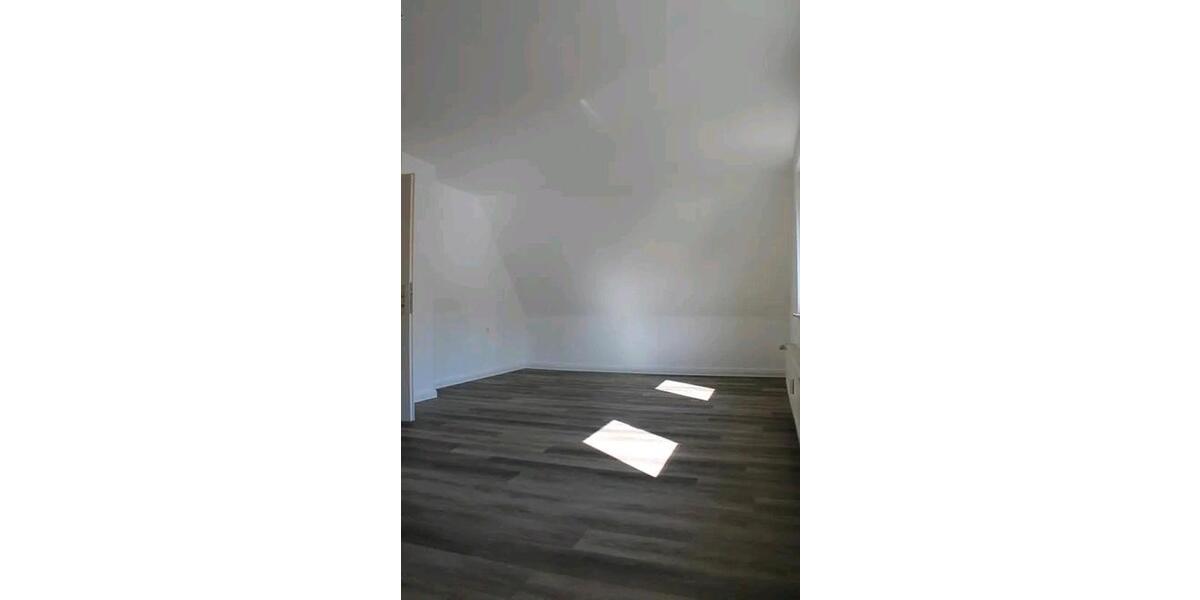 Dachgeschoßwohnung Friedrichsdorf - 1 Zimmer, 59 m&sup2;, 770&euro; | Angebot:26169513