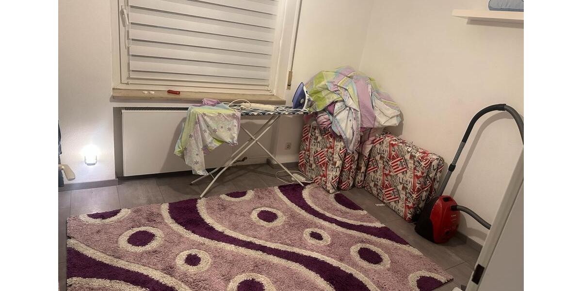 Etagenwohnung Frankfurt am Main Nied - 3 Zimmer, 86 m&sup2;, 1.400&euro; | Angebot:25853910