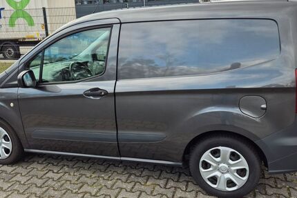 Ford Transit Courier 15.019 km 13.300 &euro; Kahl am Main 63796