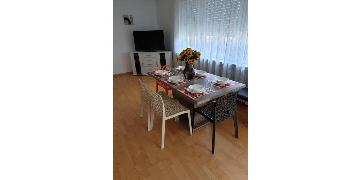 Etagenwohnung Bad Homburg vor der Höhe Gonzenheim - 3 Zimmer, 90 m&sup2;, 1.270&euro; | Angebot:26024710