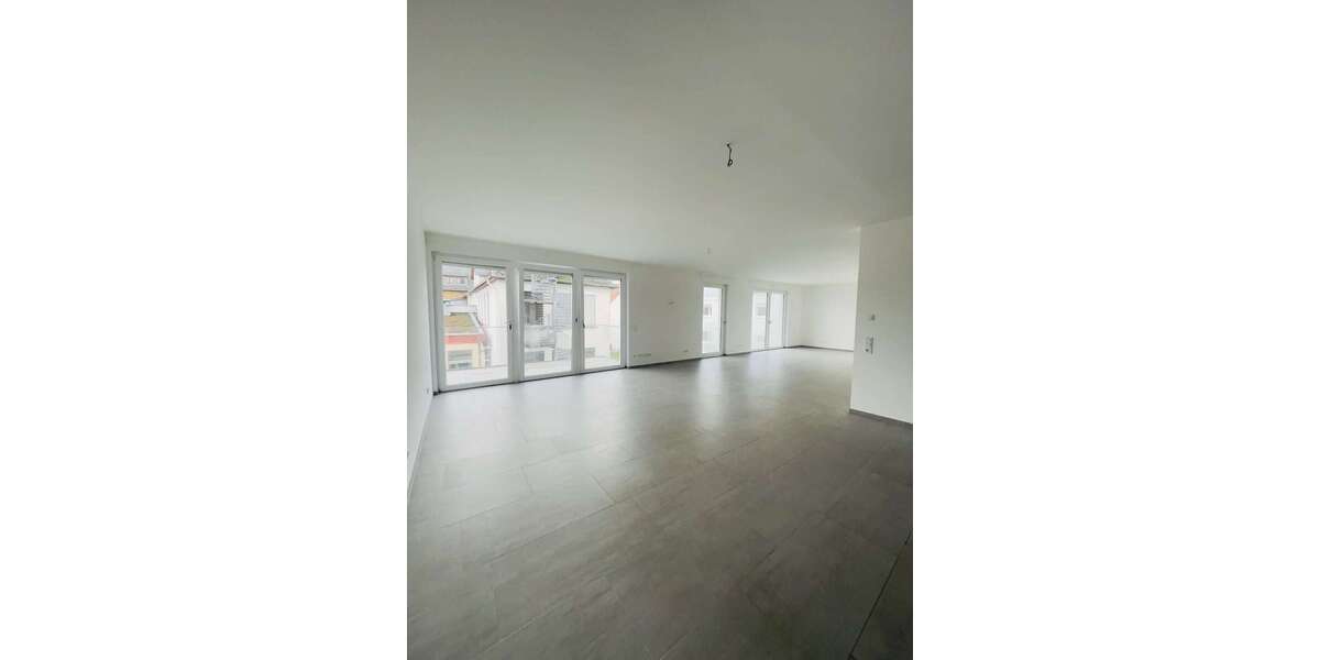 Etagenwohnung Eschborn - 4 Zimmer, 146 m&sup2;, 2.190&euro; | Angebot:27464548