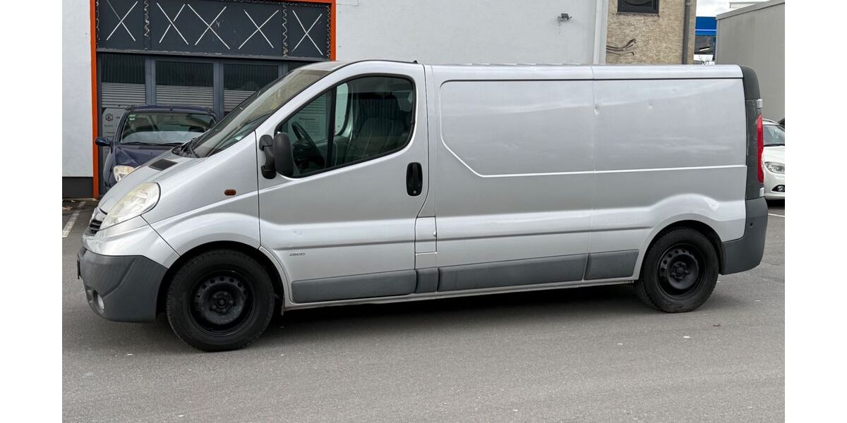 Opel Vivaro 200.000 km 9.999 &euro; Frankfurt am Main 60314