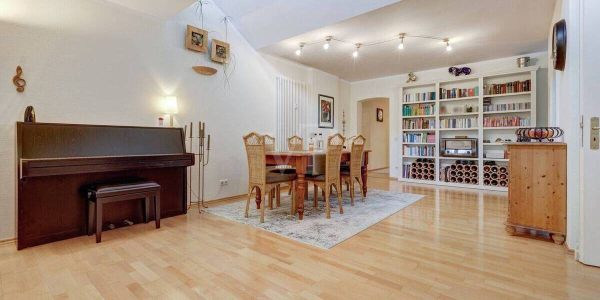 Etagenwohnung Bad Soden am Taunus Bad Soden - 4 Zimmer, 137 m&sup2;, 645.000&euro; | Angebot:25997531