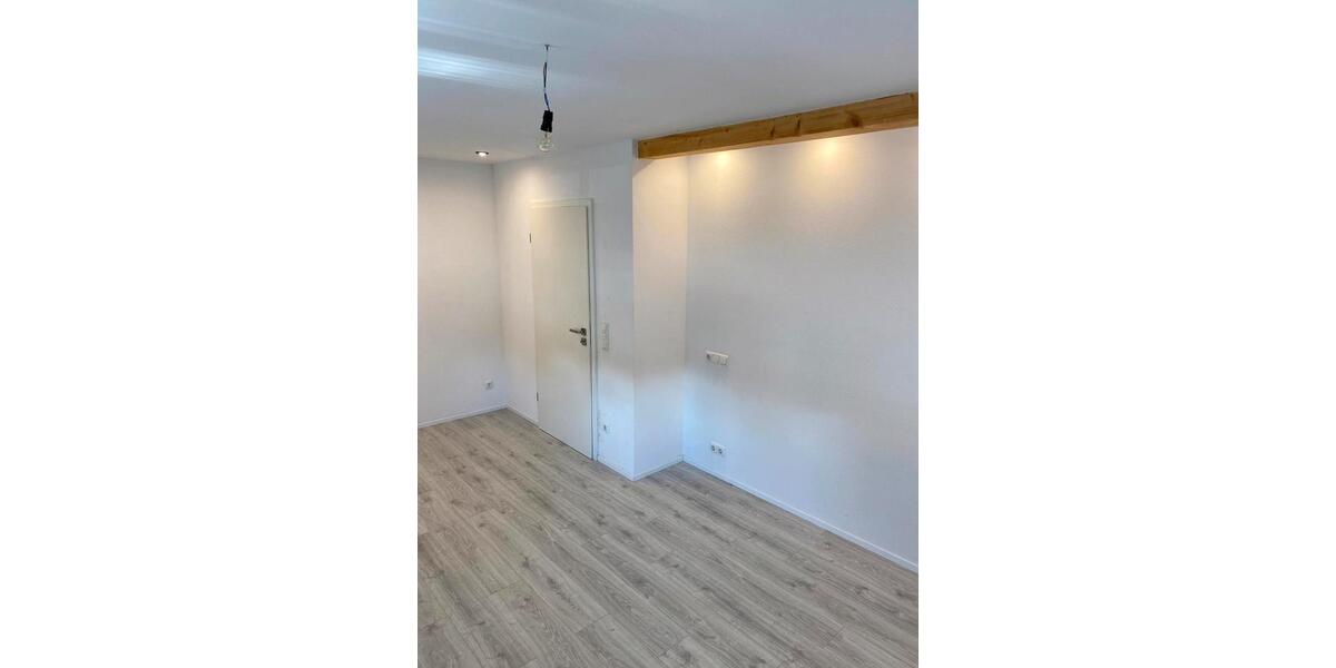 Etagenwohnung Niederdorfelden - 3 Zimmer, 80 m&sup2;, 1.200&euro; | Angebot:26045054