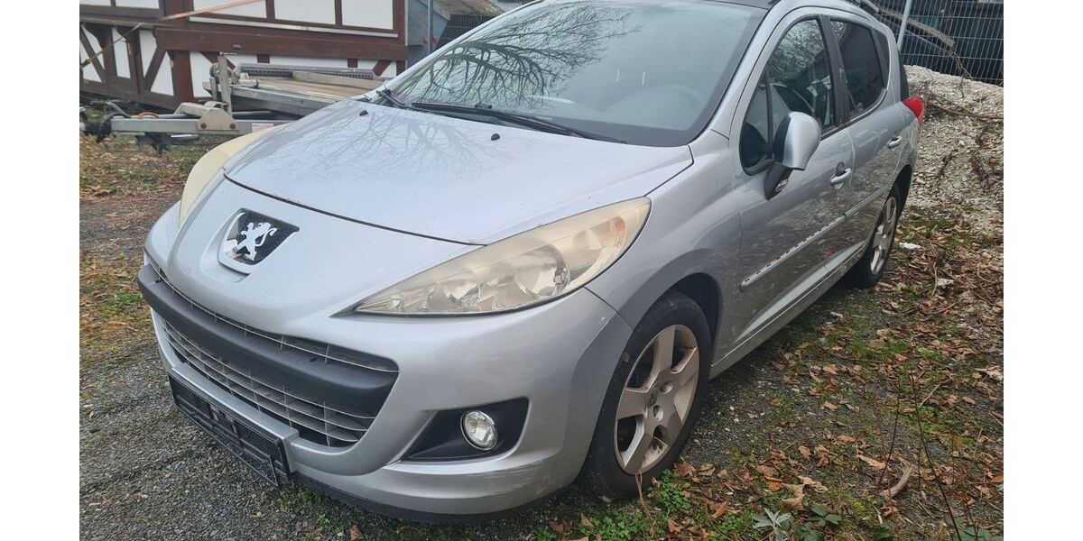 Peugeot 207 151.000 km 1.490 &euro; Langenselbold bei Frankfurt/Main 63505