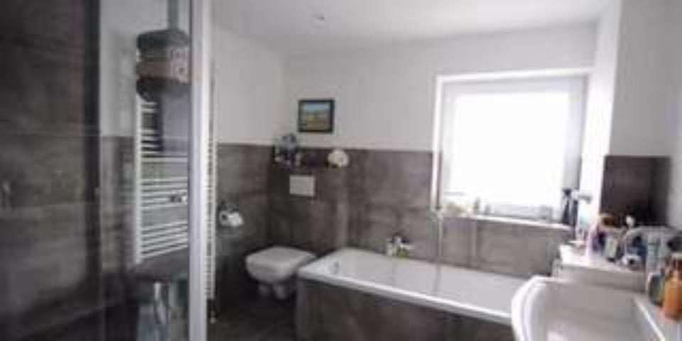 Dachgeschoßwohnung Rödermark - 3.5 Zimmer, 86 m&sup2;, 1.400&euro; | Angebot:25343829