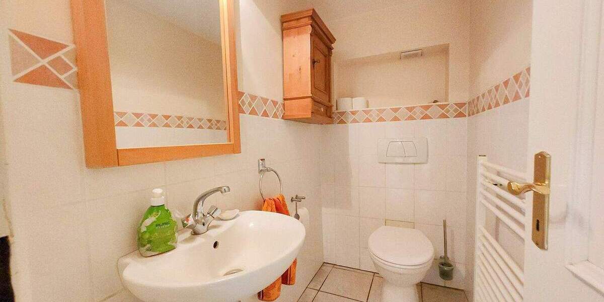 Einfamilienhaus Frankfurt am Main Nieder-Eschbach - 5 Zimmer, 128 m&sup2;, 499.000&euro; | Angebot:25780521