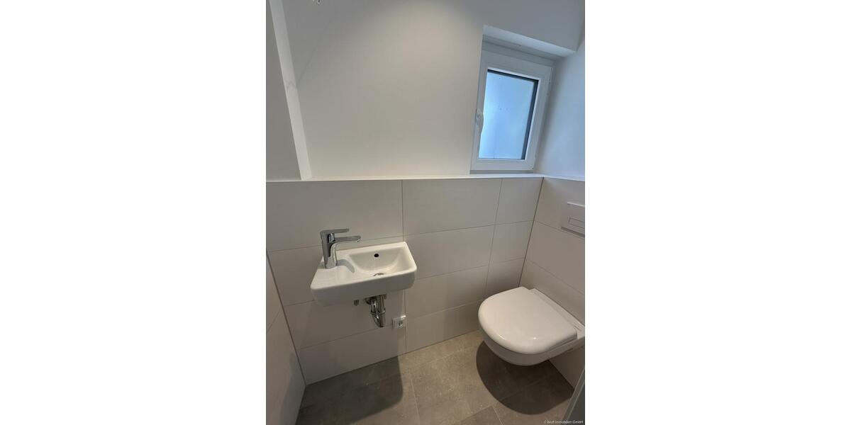 Erdgeschoßwohnung Karben - 3 Zimmer, 161 m&sup2;, 1.935&euro; | Angebot:25384232