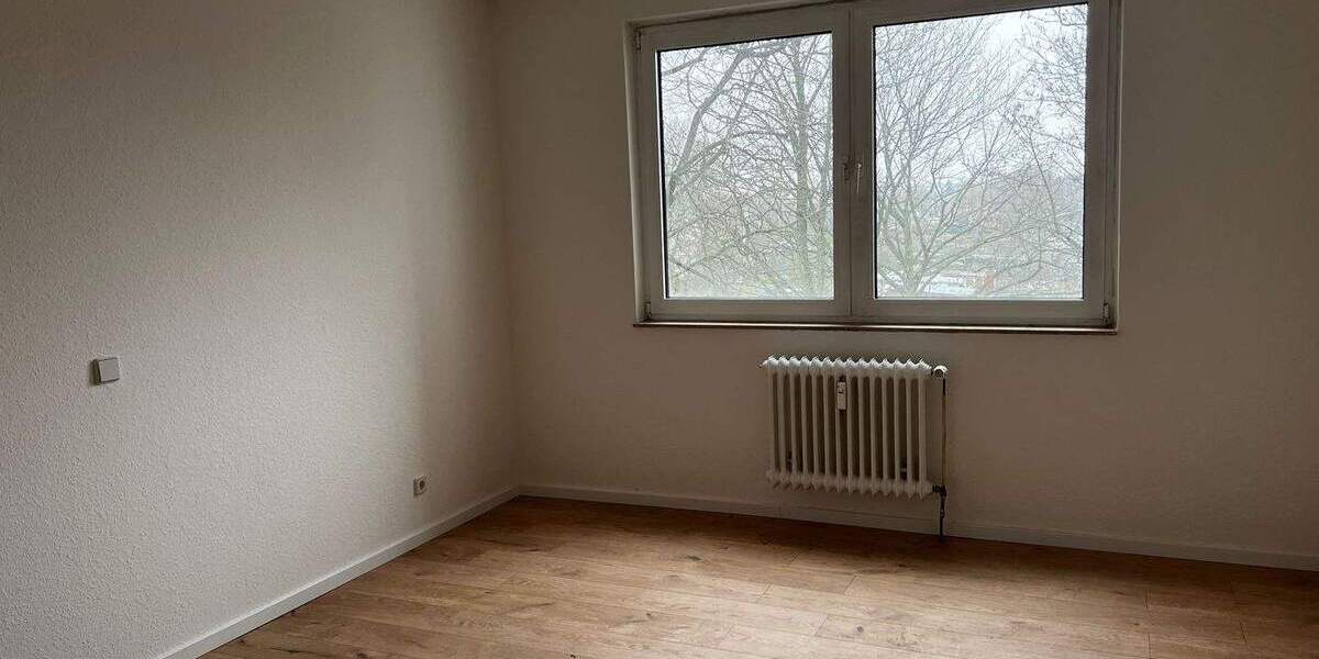 Etagenwohnung Frankfurt am Main Preungesheim - 3 Zimmer, 79 m&sup2;, 1.180&euro; | Angebot:25691080
