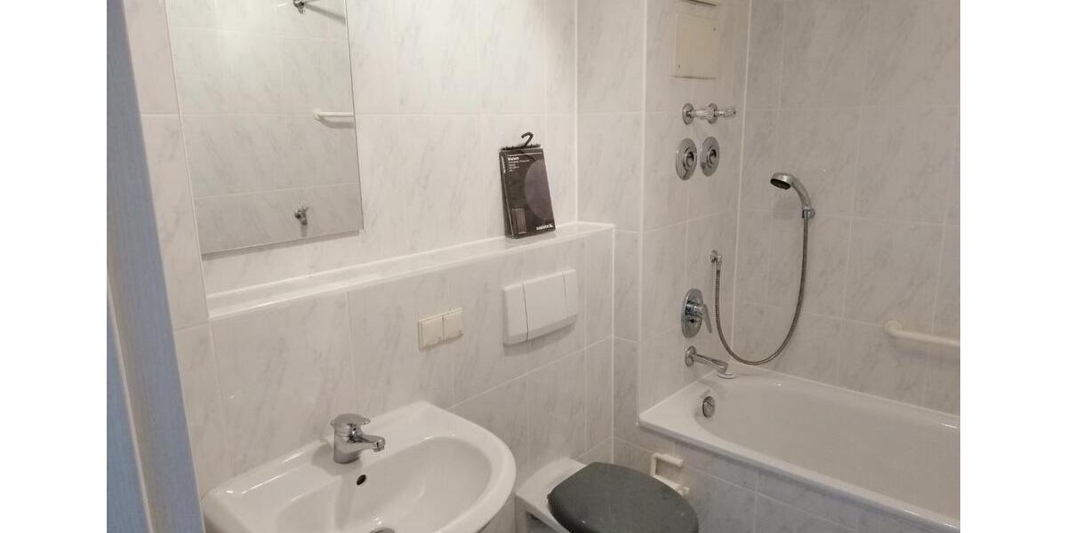 Etagenwohnung Aschaffenburg Damm - 2 Zimmer, 47 m&sup2;, 575&euro; | Angebot:25864841