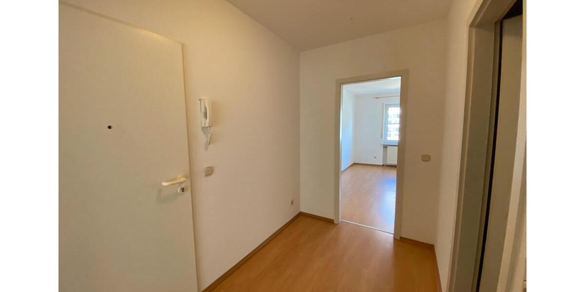 Etagenwohnung Schwalbach am Taunus - 1 Zimmer, 66 m&sup2;, 990&euro; | Angebot:25900858