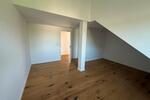 Dachgeschoßwohnung Hanau - 2 Zimmer, 91 m&sup2;, 1.050&euro; | Angebot:26383301
