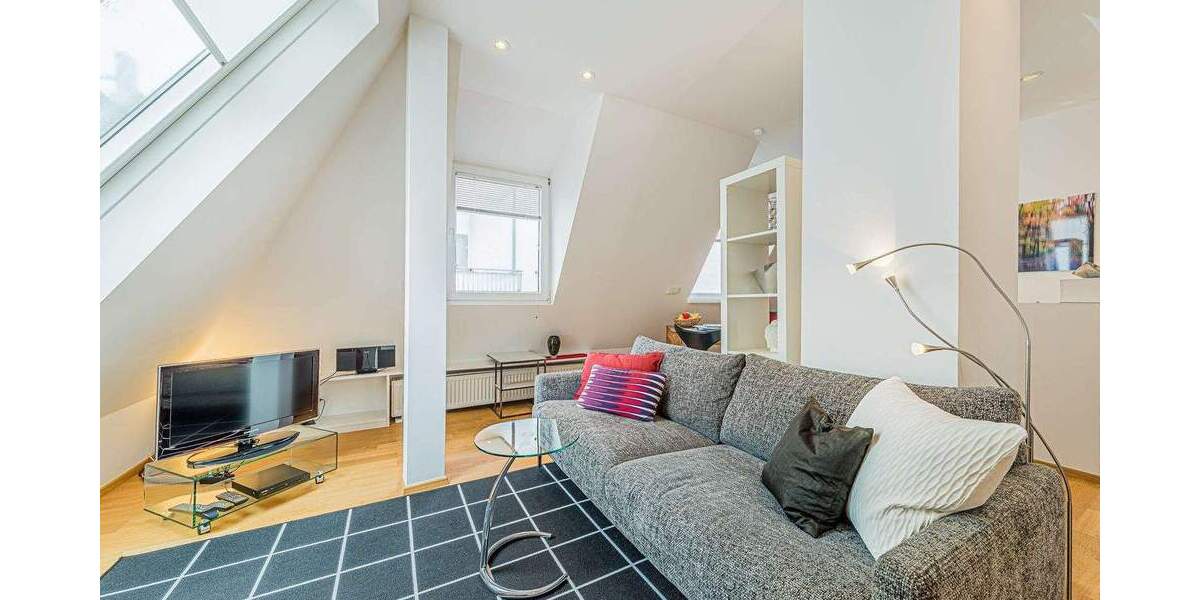 Etagenwohnung Frankfurt am Main Ostend - 2 Zimmer, 42 m&sup2;, 1.590&euro; | Angebot:25661922