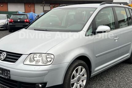 VW Touran 120.000 km 5.900 &euro; Erlensee 63526