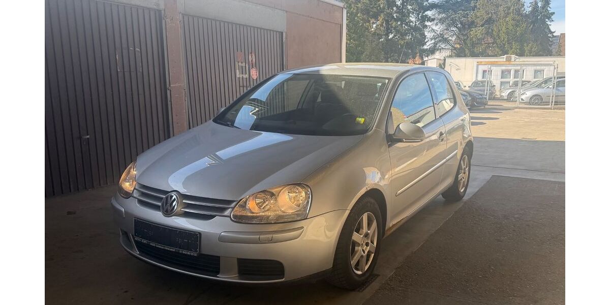 VW Golf 139.900 km 3.600 &euro; FRANKFURT 65933