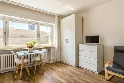 Zimmer Frankfurt Westend Süd - 1 Zimmer, 900&euro; | Angebot:25964630