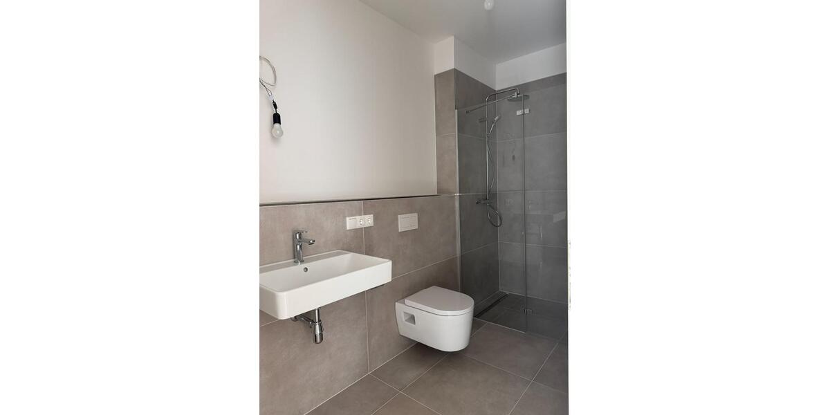 Etagenwohnung Bad Vilbel - 2.5 Zimmer, 81 m&sup2;, 1.490&euro; | Angebot:23793930