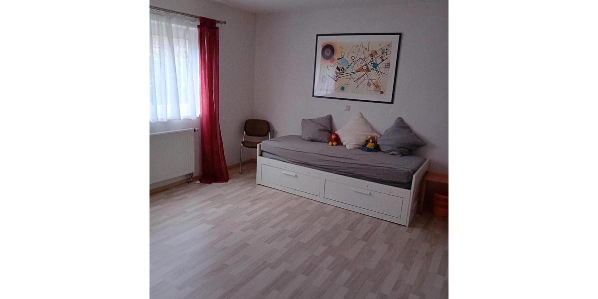 Erdgeschoßwohnung Schöllkrippen - 4 Zimmer, 119 m&sup2;, 375.000&euro; | Angebot:24830433