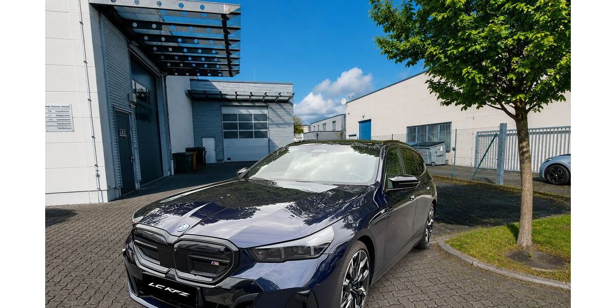 BMW i5 34.100 km 64.000 &euro; Maintal 63477