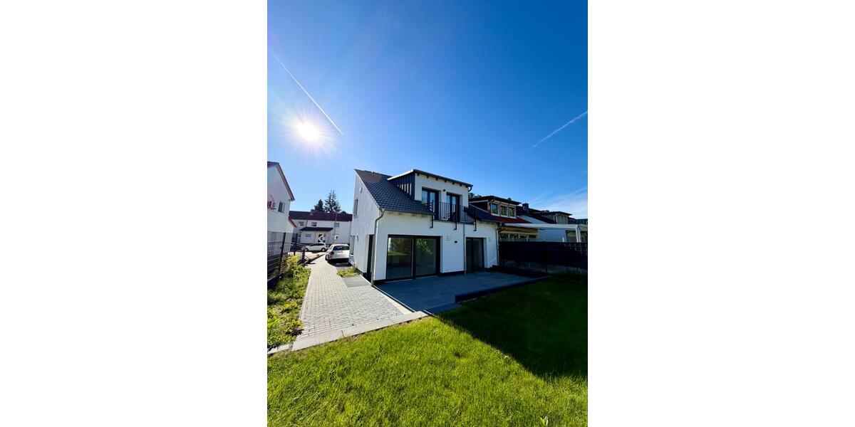 Einfamilienhaus Frankfurt am Main Eschersheim - 6 Zimmer, 177 m&sup2;, 3.700&euro; | Angebot:26418782