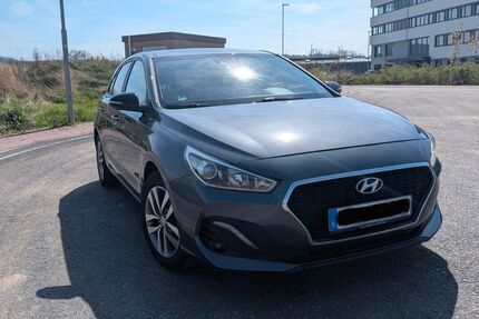 Hyundai i30 68.500 km 13.900 &euro; Freigericht 63579