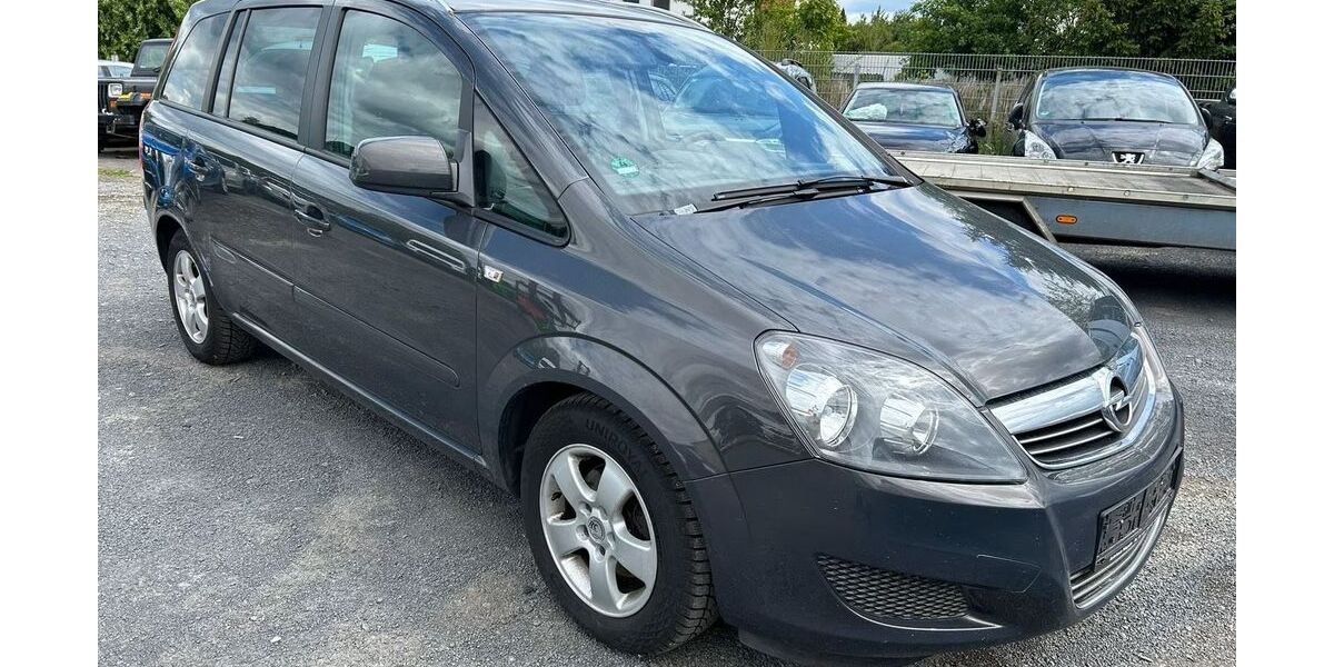 Opel Zafira 210.000 km 3.100 &euro; Büdingen 63654